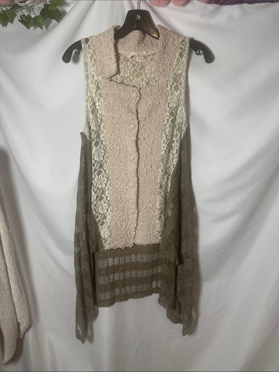 Areve Tops - Areve Lace & Knit Layered Sleeveless Tunic in Cream and Taupe